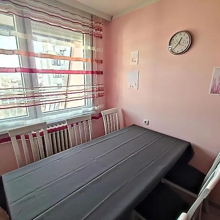 Peti Apartment *